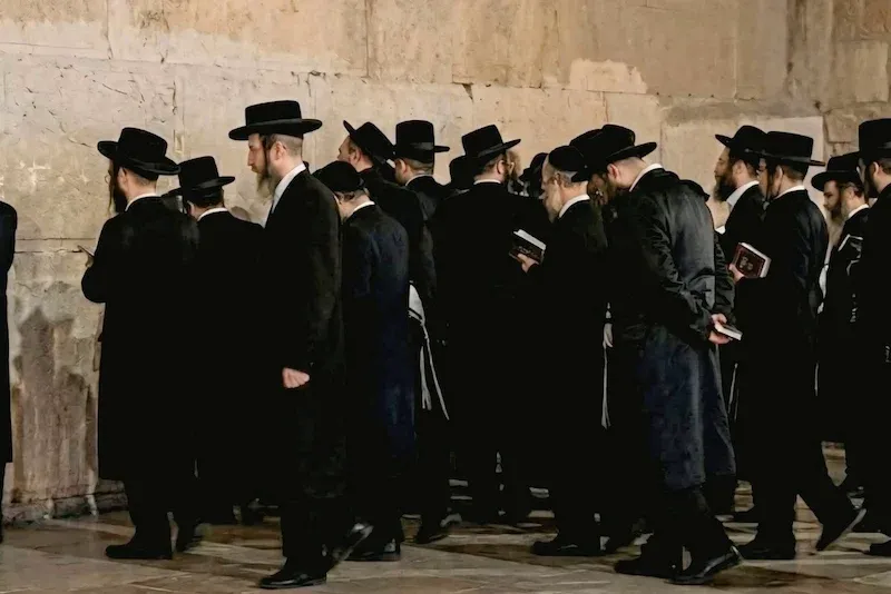 Controversy Erupts Over Religious Practices by Foreign Jews in Marrakech