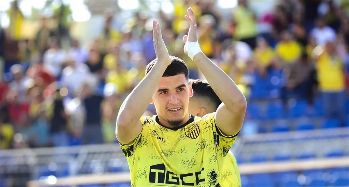 Al Ahly Club Considers Signing Moroccan Striker Soufiane Benjdida Amidst Competitive Offers