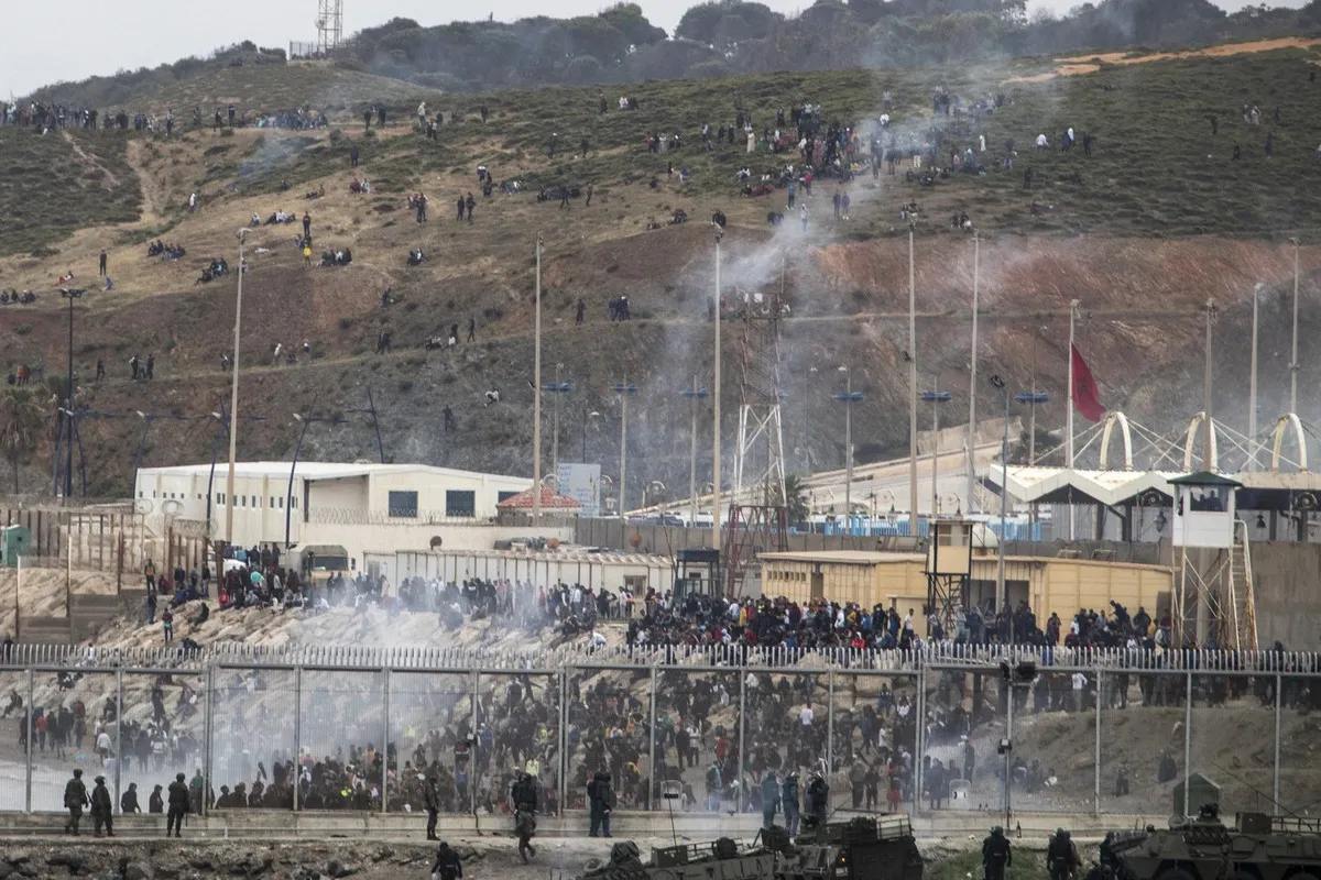 Rising Concerns Over Criminal Infiltration Amid Spain's Immigration Regularization Efforts