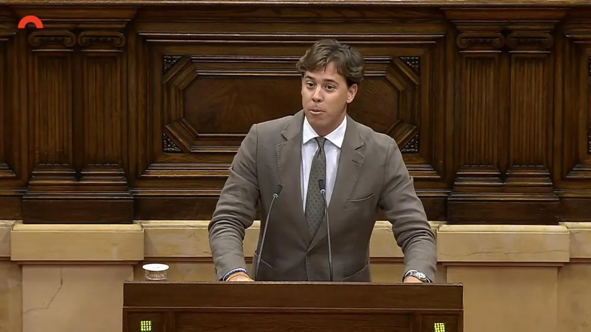 Controversy Erupts in Catalan Parliament Over Islamophobic Chant