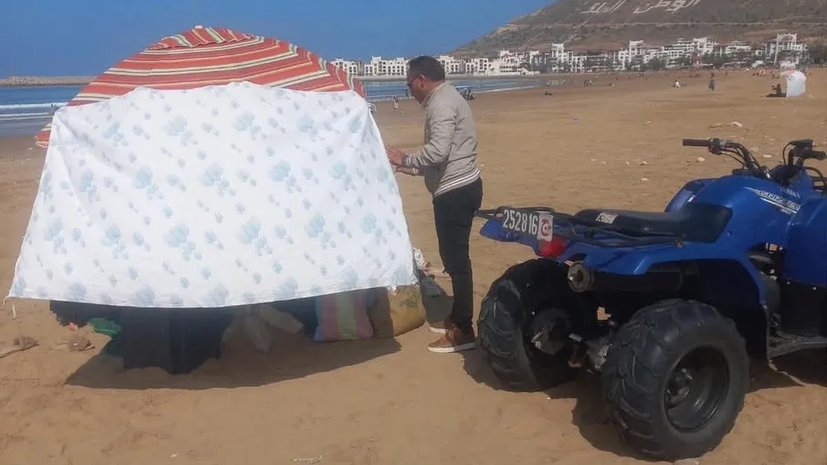 Agadir Beach Under Scrutiny: Campaign to Remove Illegal Tents and Protect Coastal Beauty