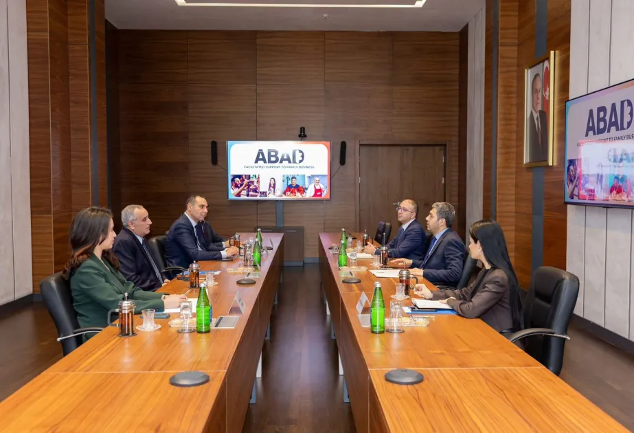 Strengthening Ties: Azerbaijan and Morocco Discuss Artisan Cooperation