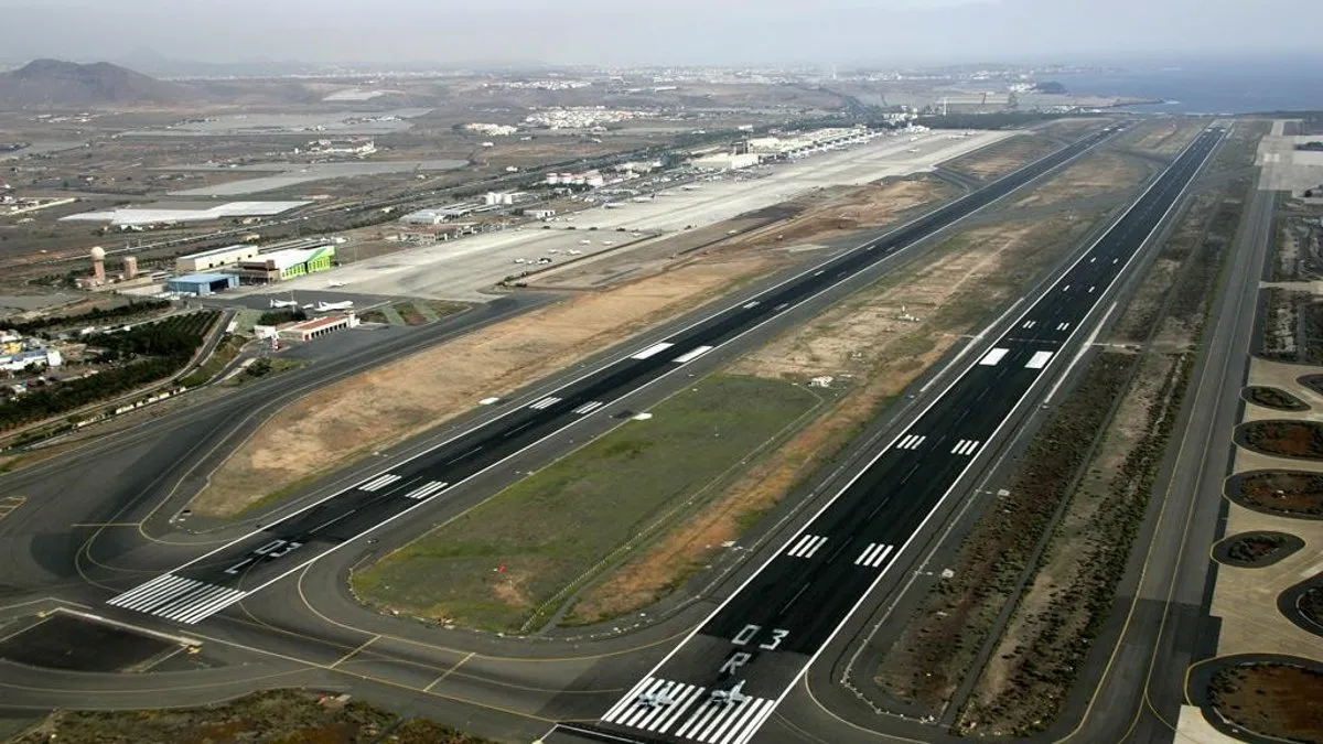 Emergency Landing in Gran Canaria Due to Electrical Failure on Patient Support System