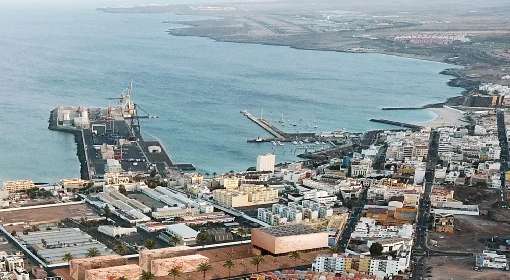 Hantavirus Emergency: Medical Evacuation Flight Diverted to the Canary Islands After Morocco Denies Landing