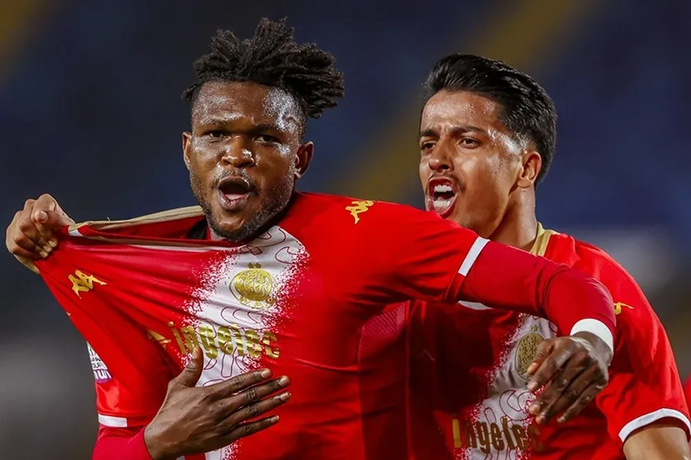 Wydad Secures Narrow Victory Over Raja in Closed-Door Derby