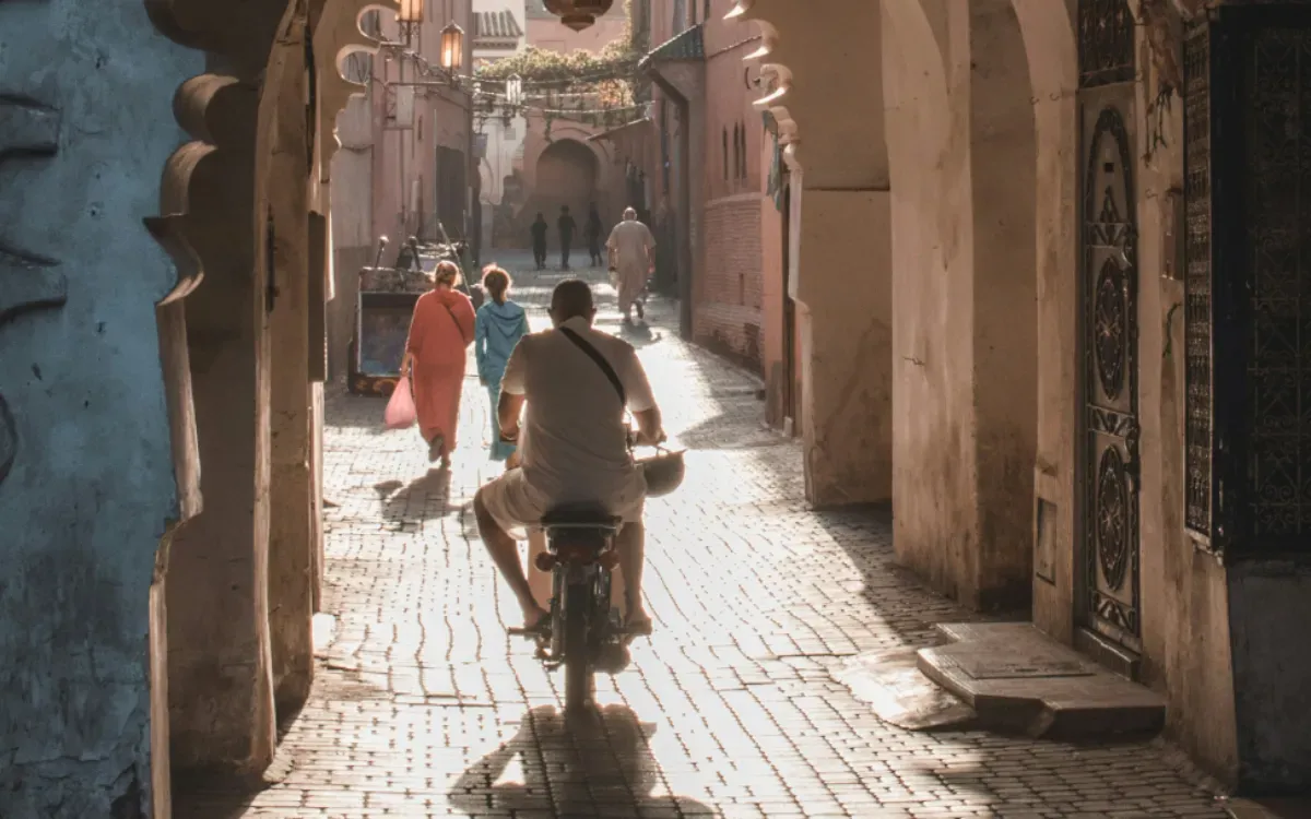 Uncovering the Secret Clinic: A Shocking Discovery in Marrakech