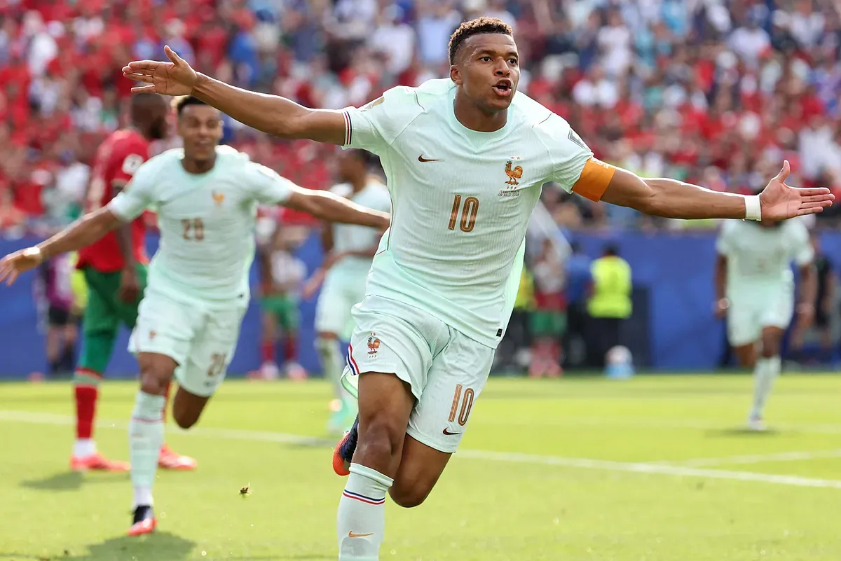 France Dominates Morocco to Secure World Cup Semifinal Spot