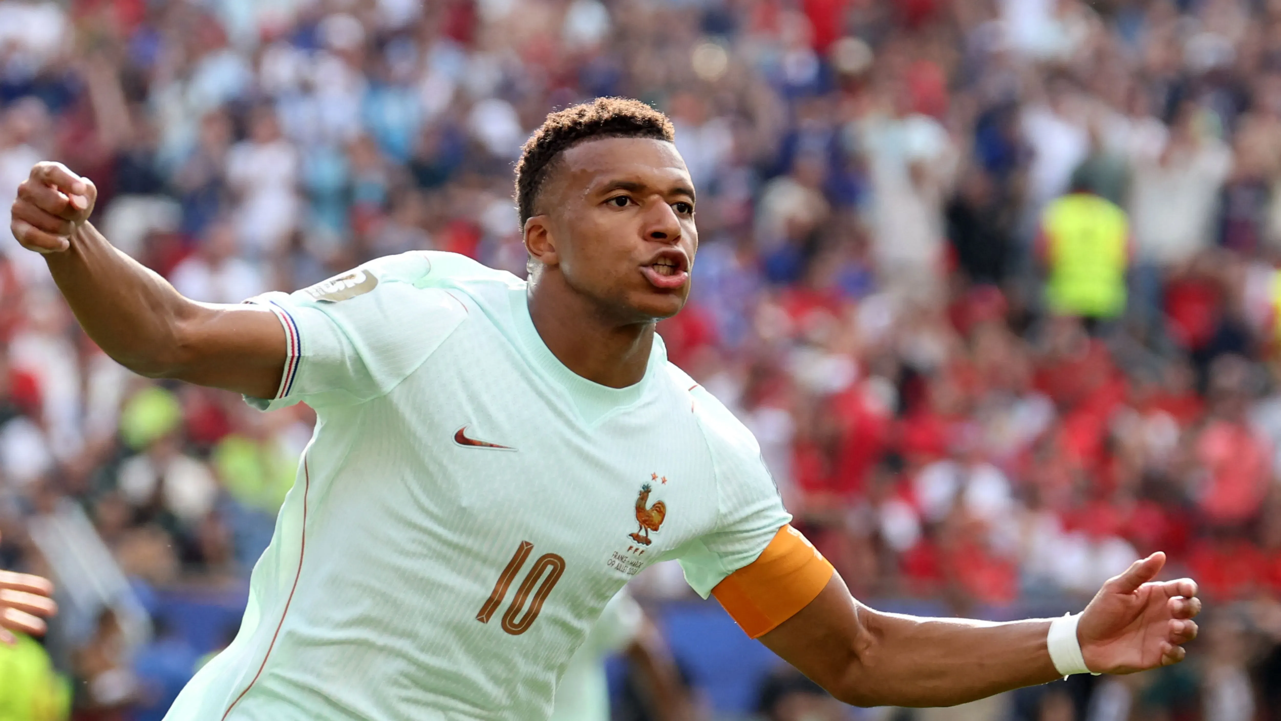 Kylian Mbappe Leads France to Semifinals with Stunning Performance
