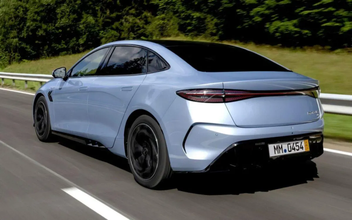 Moroccan Automotive Exports Struggle Amid Rising Chinese Competition