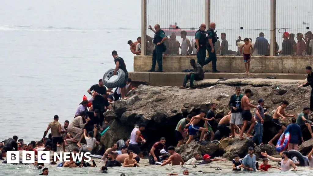 Increased Tensions at Ceuta Border as Hundreds Attempt Illegal Crossing