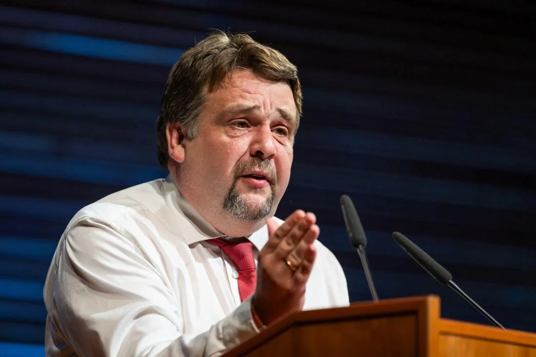 Rising Fuel Prices in Germany: CDU Workers' Wing Criticizes Minister's Relief Proposals