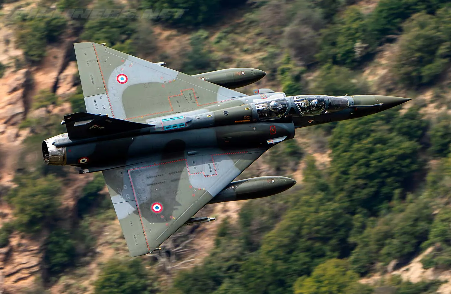 Impact of Middle Eastern Conflicts Delays Arrival of UAE's Mirage to Morocco Amidst Rafale Deal Completion