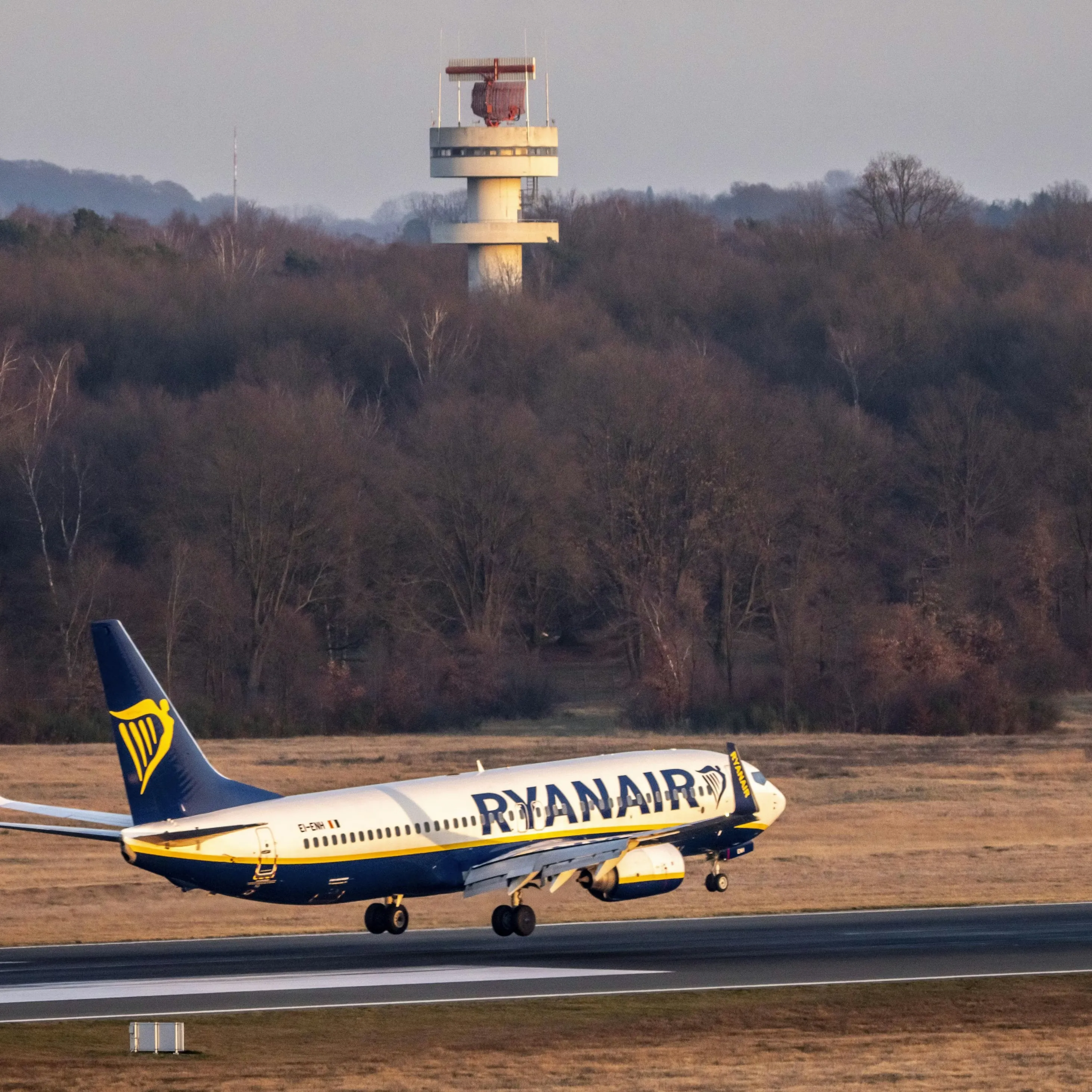 Travel Chaos: Almost 200 Passengers Stranded Before Departure to Morocco