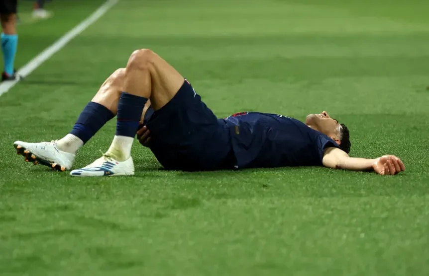 Achraf Hakimi's Injury Raises Concerns for PSG and Morocco Ahead of Critical Matches