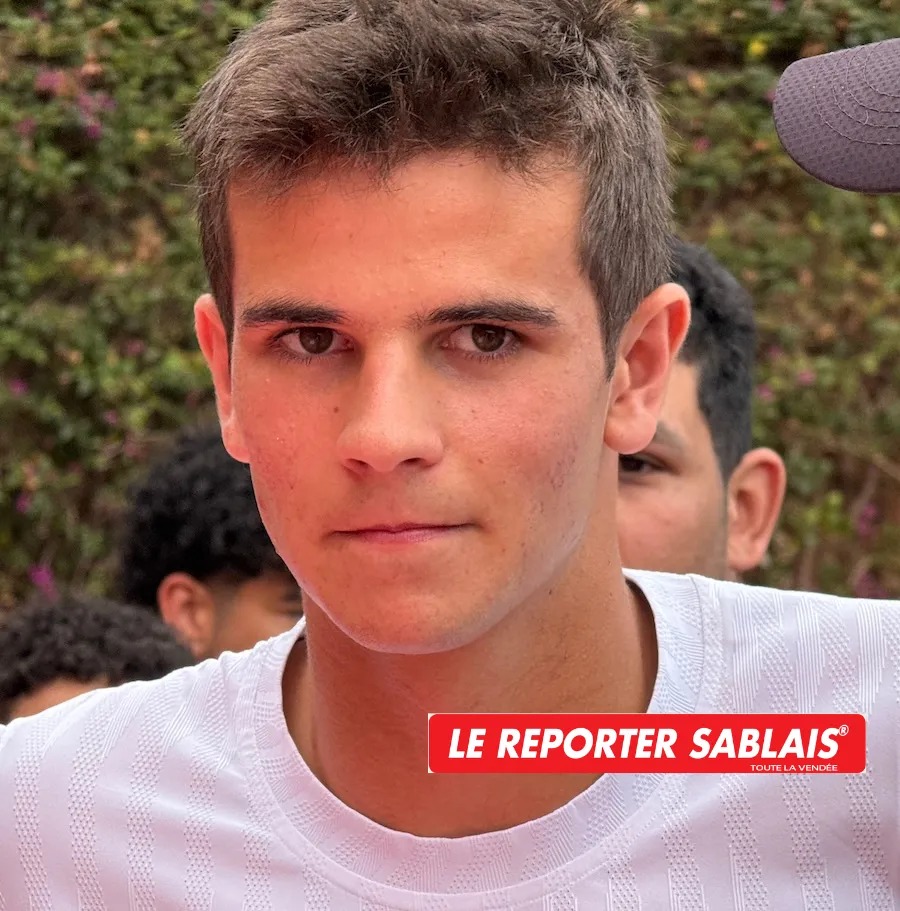 Rafael Jodar Stages Remarkable Comeback at Roland Garros to Reach Quarterfinals