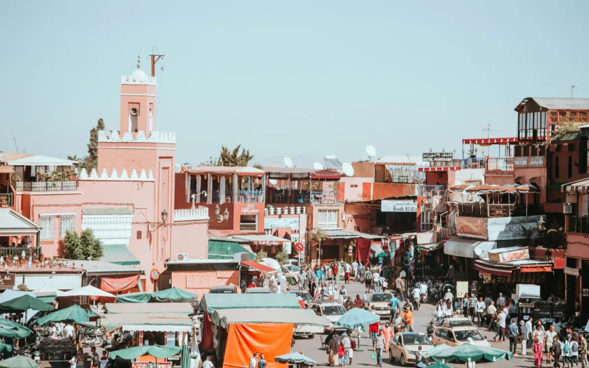 Marrakech Cracks Down on Fake Parking Attendants