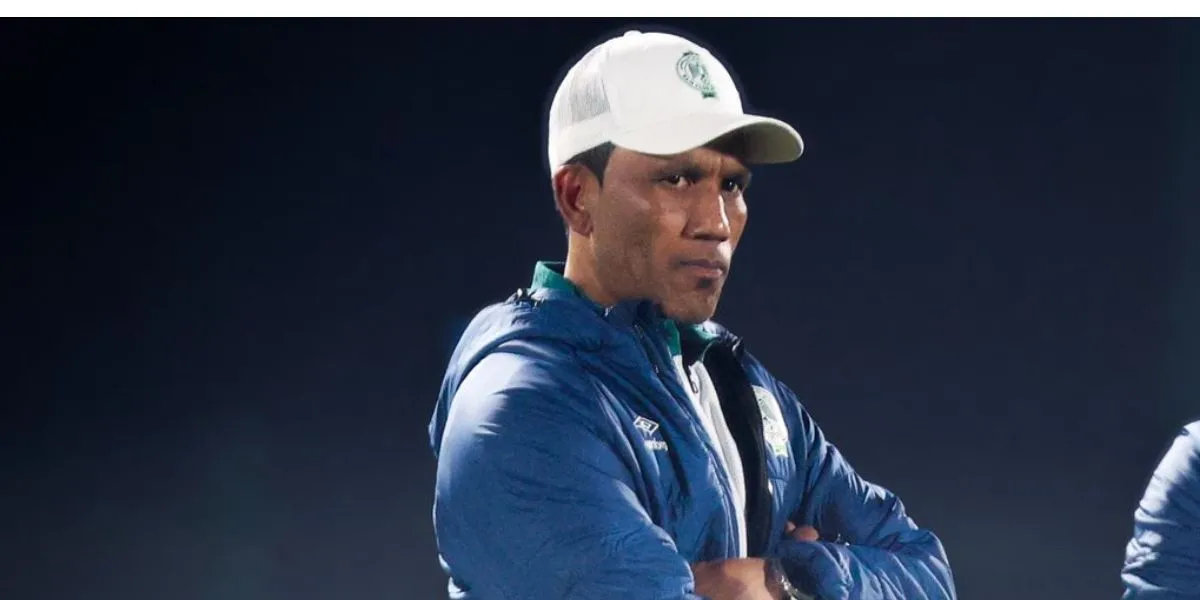 Pressure Mounts on Coach David Fadlu as Raja Club Faces Internal Division