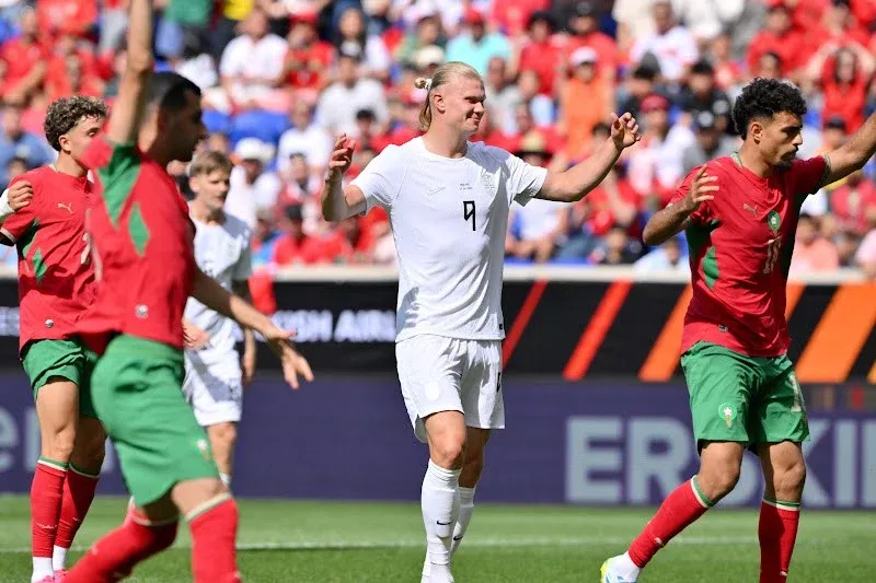 Erling Haaland Struggles Against Morocco's Sturdy Defense
