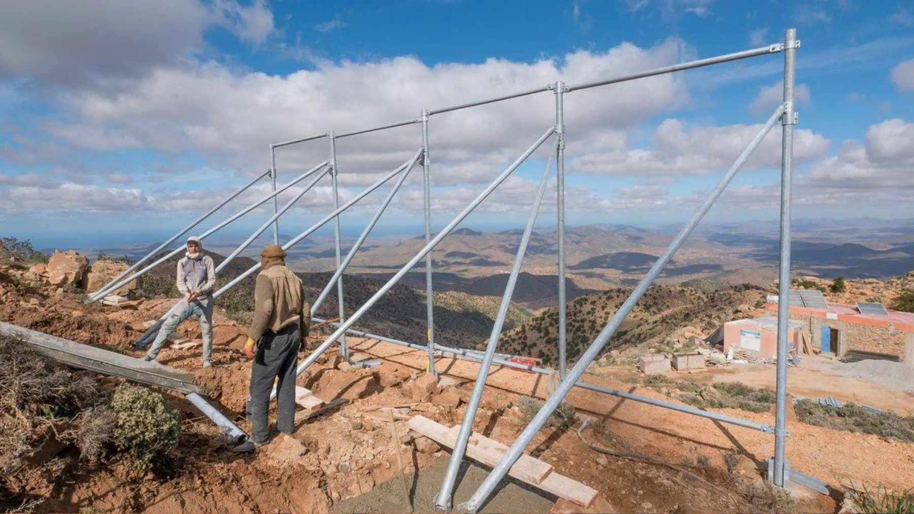 Transforming Mist into Water: The Revolutionary Fog-Harvesting Project in Morocco