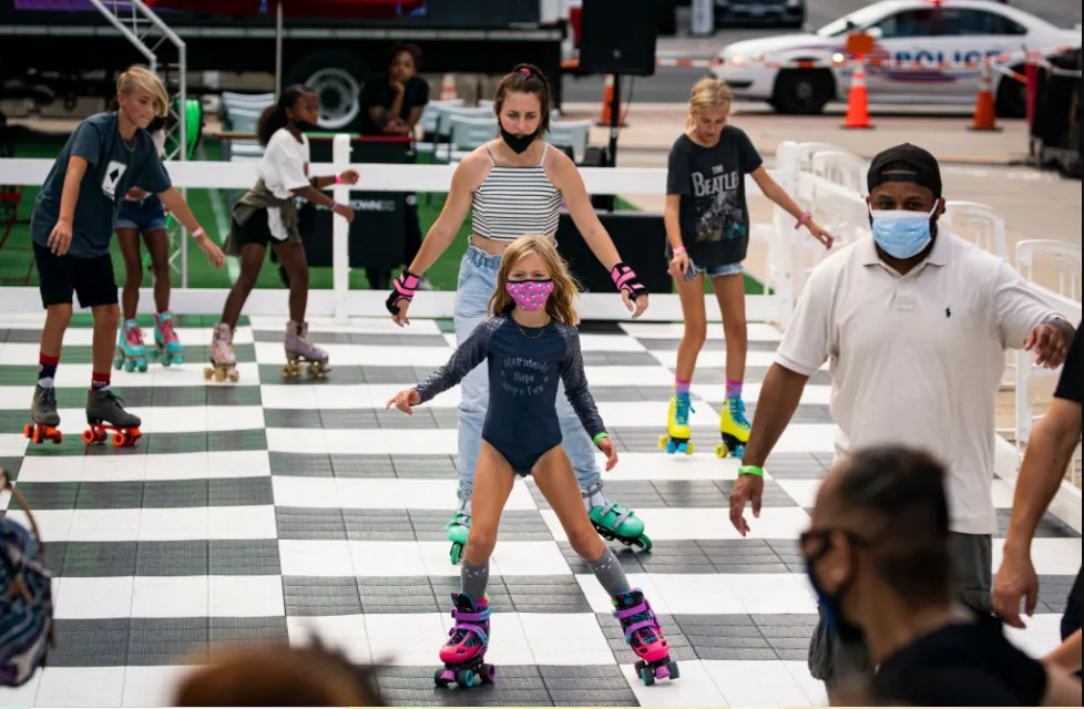 Roller Disco: Transforming Moroccan Cities into Dance Floors