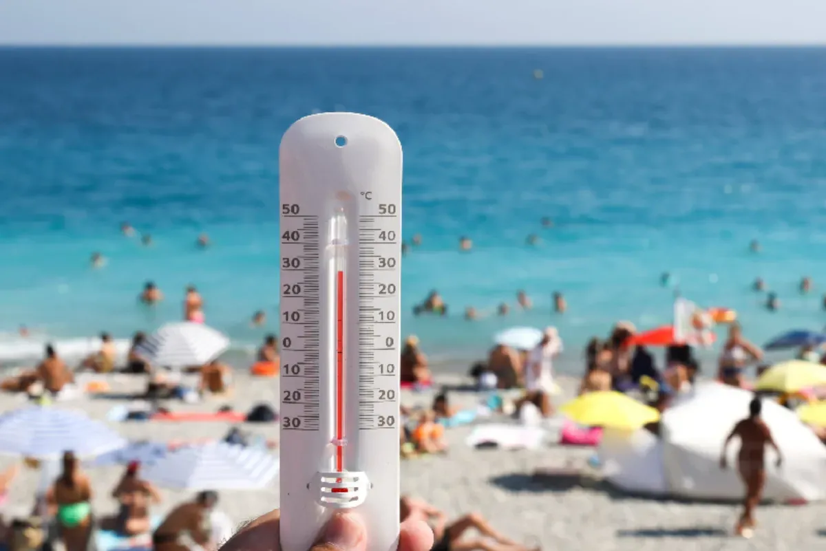Heatwave and Thunderstorms Expected Across Several Provinces from Saturday to Tuesday