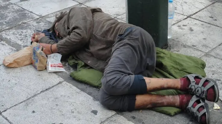 A Heartwarming Rescue: Retired Police Chief Found Homeless and Rehabilitated