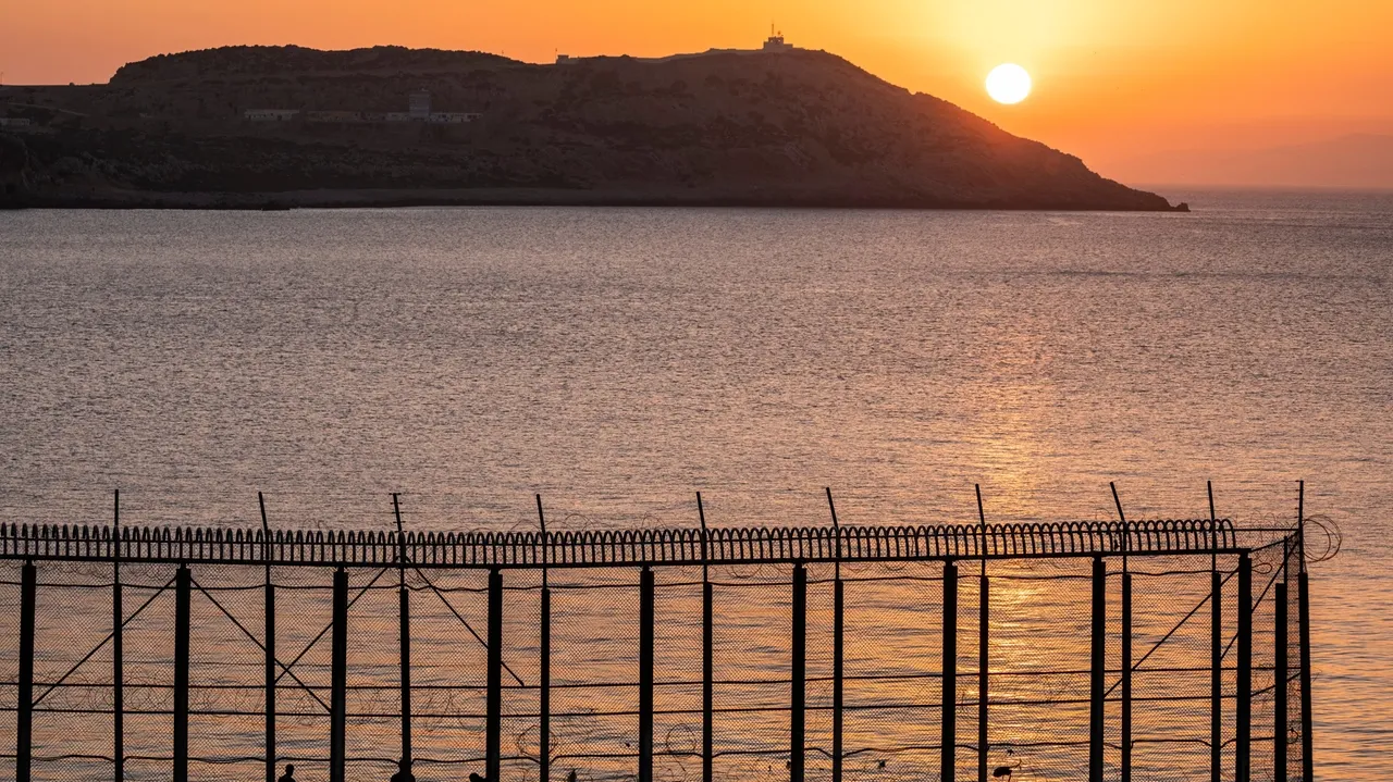 Surge in Migrant Crossings: Over 1,500 Swim from Morocco to Ceuta