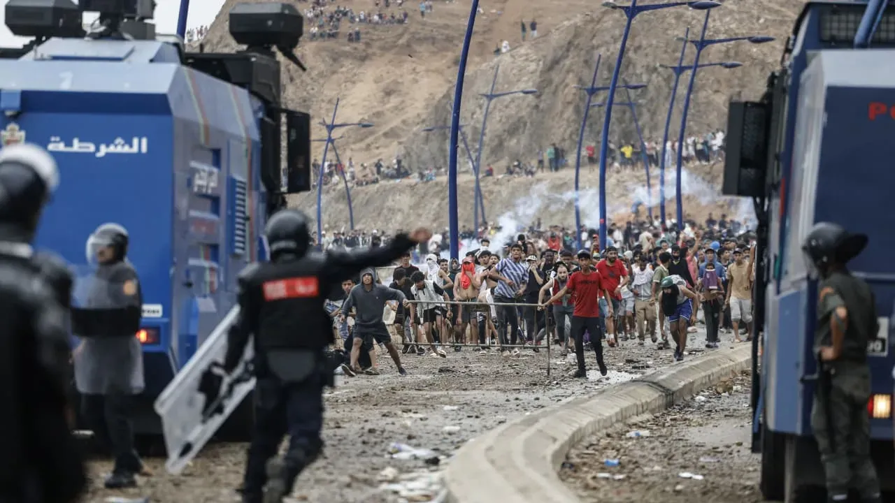 Massive Migrant Influx into Ceuta: Spain Responds as Thousands Turn Back