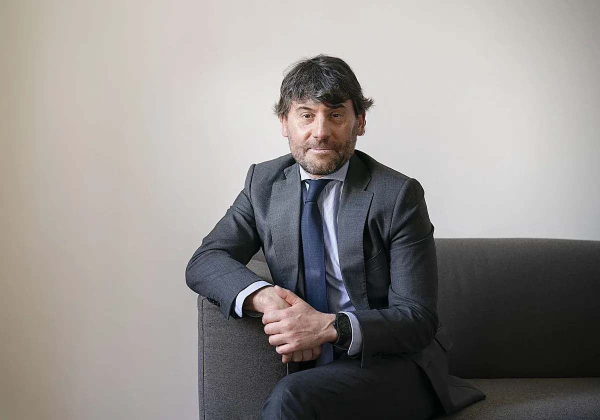 Understanding the Ongoing Migration Crisis: Insights from Expert Víctor Amado