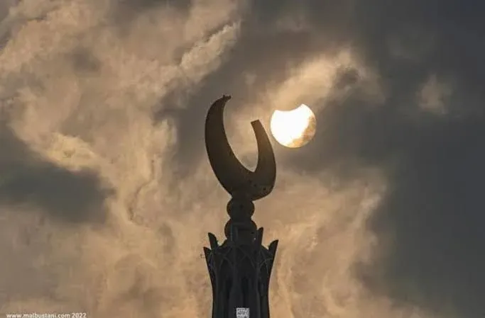 Morocco Declines to Hold Eclipse Prayer on August 12th
