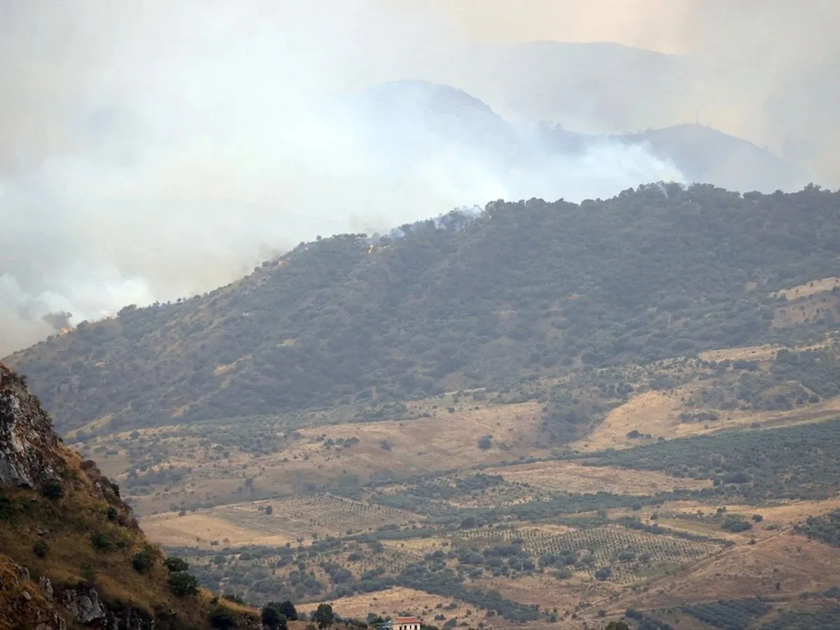 Wildfires in Sicily Force Evacuations as Flames Approach Homes Near Palermo