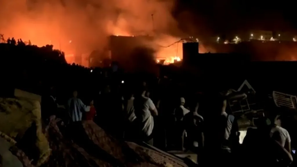 Terrifying Fire in Fes: Massive Blaze Consumes Market Area